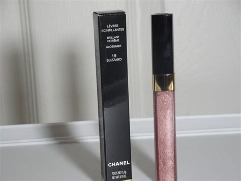 chanel blizzard gloss|Chanel lip gloss levres scintillantes.